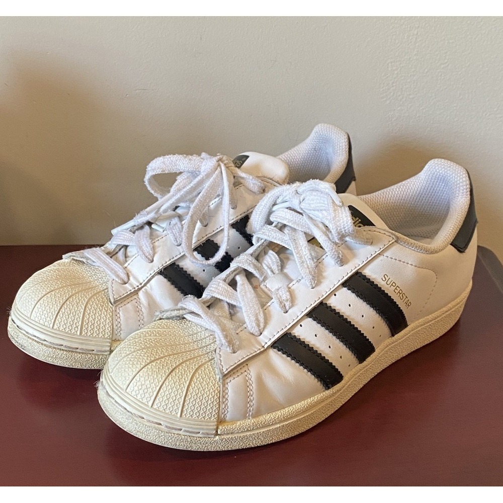 Adidas Superstar Women's 6.5 Sneakers Low Top White 3 Black Stripe Shoes